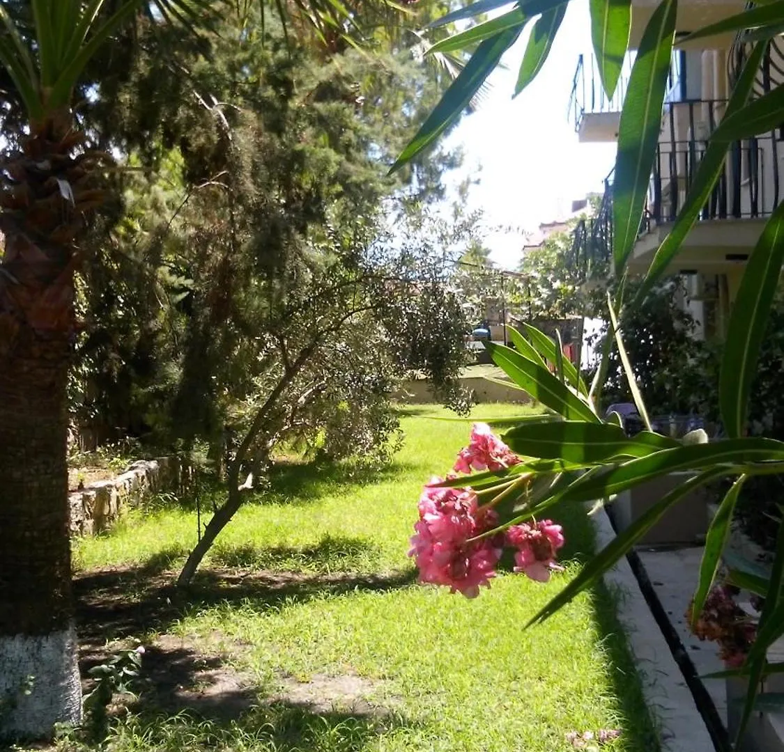 Aparthotel Poppy Apartments Fethiye