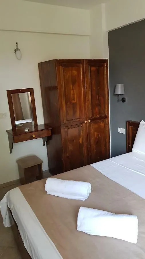 Poppy Apartments Fethiye 2*,